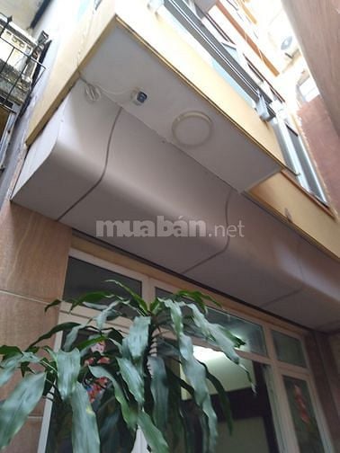 Bán gấp nhà Trần Quốc Vượng, Cầu Giấy, 86 m2 xây 5 tầng, mặt tiền