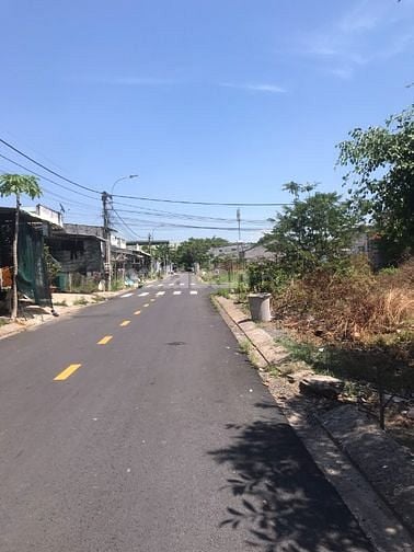 Hàng ngộp chính chủ ngay khu tái định cư Phước Đông.