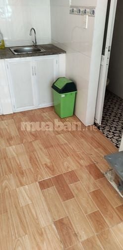 Nhà mặt tiền tx13 nhỏ xinh cho thuê giá rẻ.