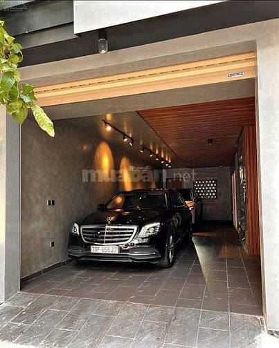 Bán tòa Nhà mặt phố Yên Phụ kinh doanh dòng tiền hơn tỷ/năm chỉ 18 tỷ