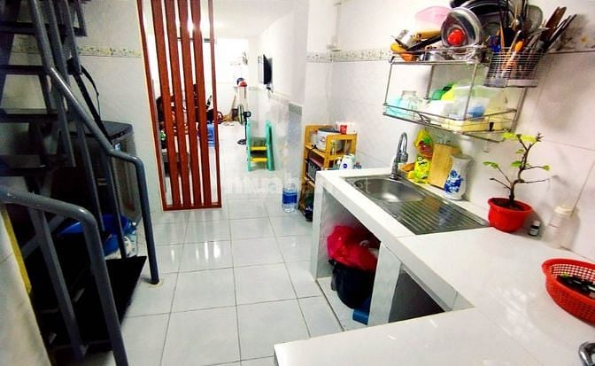Q120_ Bán nhà Bình Đông Q8 cách Q5 chỉ 5 phút 41m2 giá 2.8 tỷ