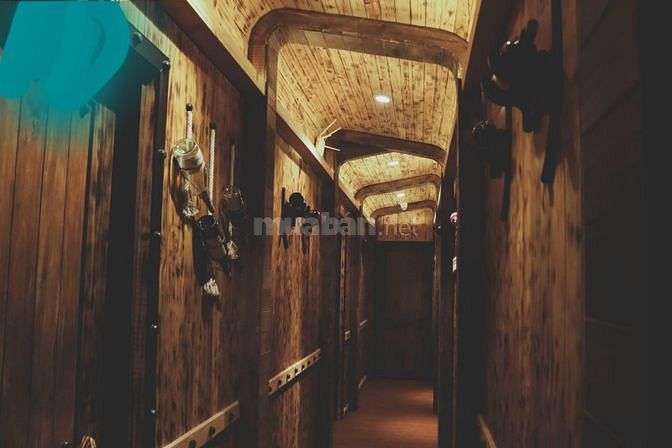 SANG HẦM RƯỢU ĐẸP TK MẮT MẮT TỈ MĨ 8 PHÒNG VIP SẢNH LỚN