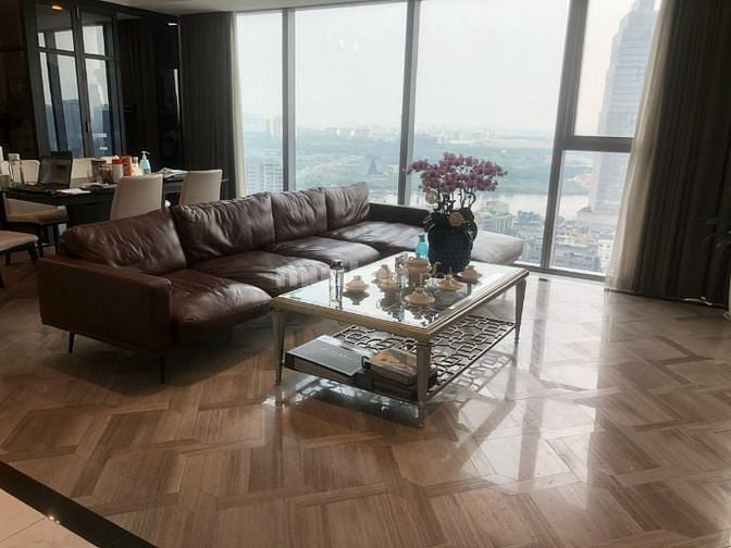 VINCOM ĐỒNG KHỞI, 3phòng ngủ, Full nội thất, View Q1-sông và Thủ Thiêm