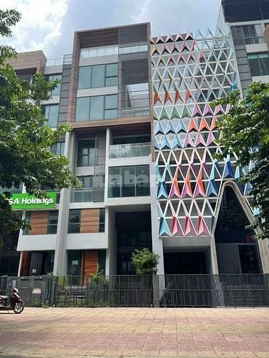 BÁN NHÀ PHỐ THƯƠNG MẠI D2 EIGHT CAPITAL LAND, ĐƯỜNG 60, THẠNH MỸ LỢI