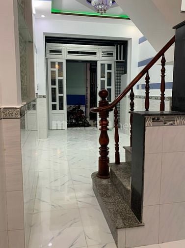 Bán nhà nhỏ 1 trệt 1 lầu 1/ Thới An 8