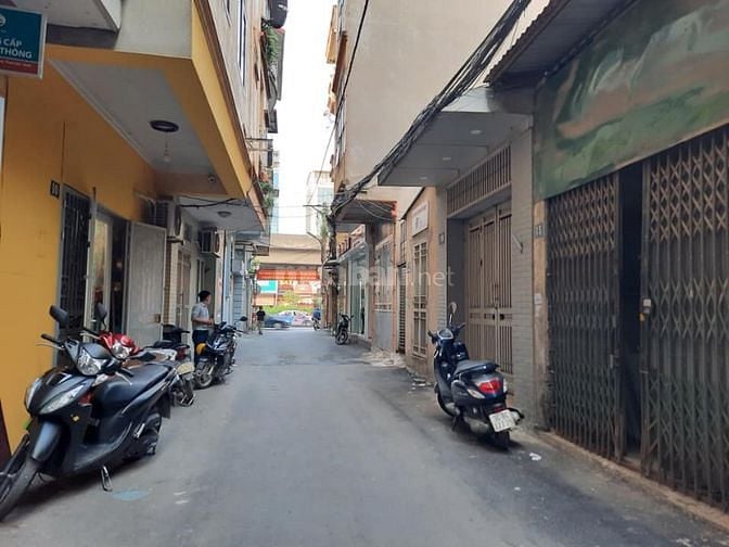 Bán nhà Hồng Mai, Hai Bà Trưng ô tô đỗ gần 45x3T giá 4 tỷ