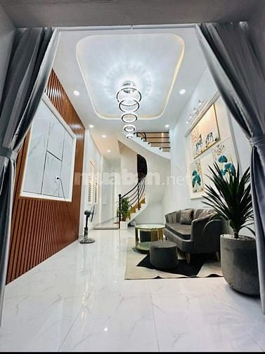 Sắp Đi Nước Ngoài  Bán Gấp Căn nhà Nguyễn Kiệm P4 Phú Nhuận Giá 2 Tỷ 5