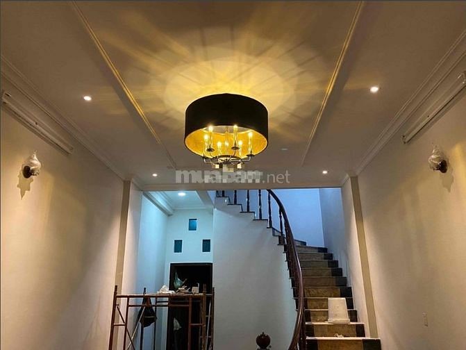 MTKD Họ Lê 4x20,1 trệt, 2 lầu 3PN 4WC .1st 20tr