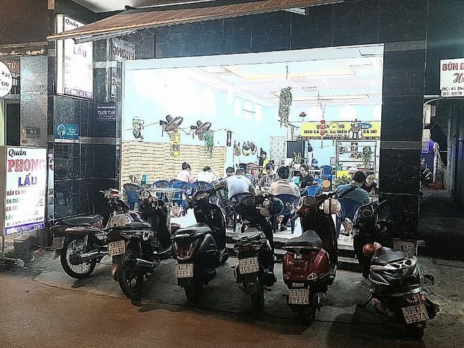 Sang Quán Lẩu Gần Khu Chung Cư. Gò Vấp