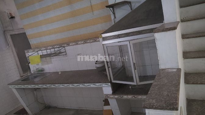 Cho thuê nhà hẻm 95 Lê Văn Lương, rộng rãi, sạch sẽ