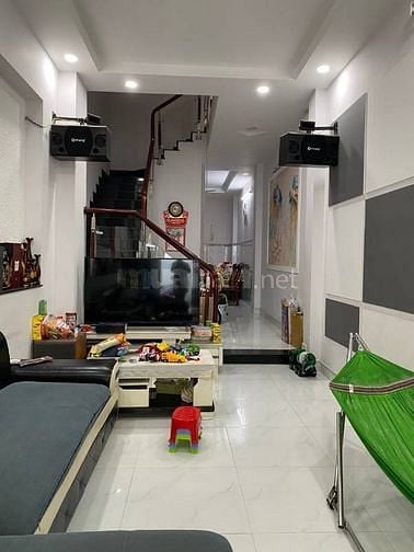 Bán nhà đường Thích Quảng Đức 4 tầng 54m2 giá 7 tỷ