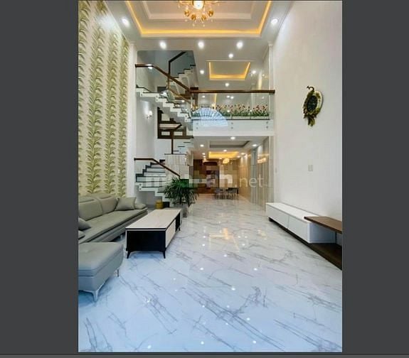 Cho thuê nhà HXT Quang Trung,Gò Vấp, có sẵn 5pn - 5wc, ngay chợ Hạnh