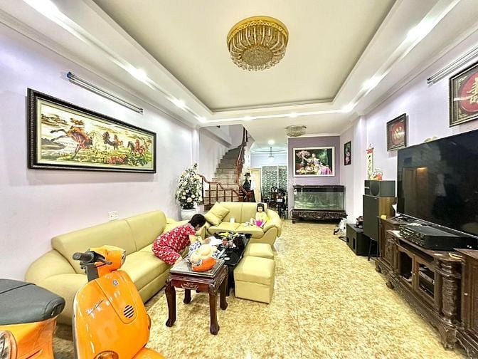 Bán nhà Nguyễn Khoái Hai Bà Trưng mặt phố kinh doanh ô tô đỗ cửa
