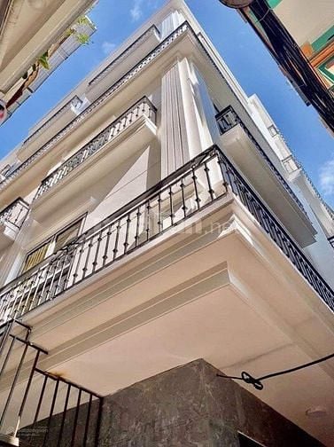 chính chủ bán nhà tại  HOÀNG QUỐC VIỆT