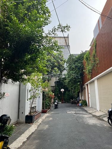 Biệt thự đẹp - Nội khu tuyệt hảo trục Nguyễn Văn Trỗi