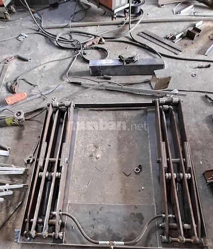 Nhận sửa chữa điện, nước, cửa sắt, hàn cắt..,