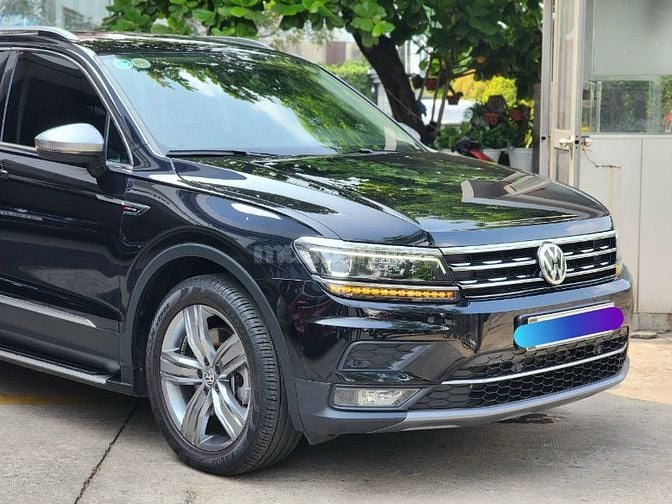 Tiguan lướt mới cứng nhiều option