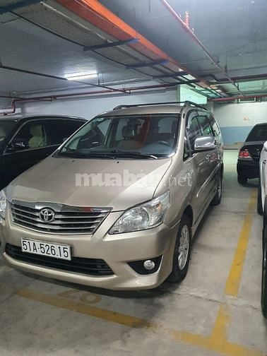 Bán xe Toyota Innova 2013 chính chủ đứng tên