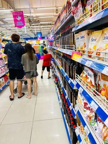 SIÊU THỊ TIỆN LỢI CẦN TUYỂN NHÂN VIÊN BÁN HÀNG 