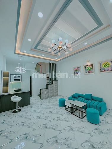 Nhà mới tinh.Thích Quảng Đức.PN. 4 tầng -38M2.Ngang hơn 4m. Giá 6,x ty