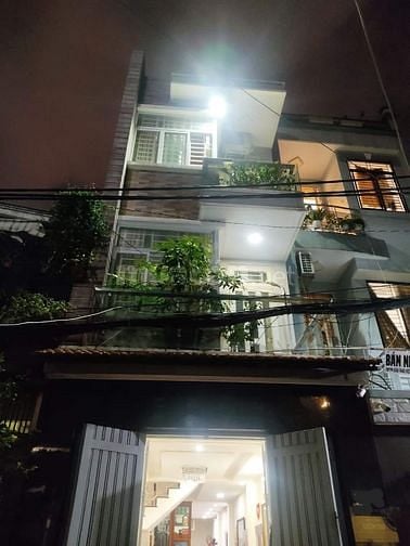 Bán GẤP Nhà Xuân La, 52M2, 4PN, 4.2 TỶ