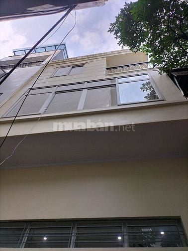 Bán gấp nhà Ngõ 5 phố Nguyễn Văn Cừ Long Biên .Gía 3,3 tỷ