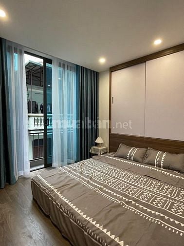 Chính chủ bán căn nhà tại Xuân La Tây Hồ 52m2 x 5 tầng, oto cách 40m