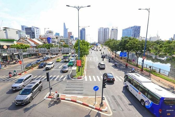  Bán Gấp Đất 8x14M Đ. Hồ Học Lãm Bình Tân Cách Đại Lộ Võ Văn Kiệt 800M