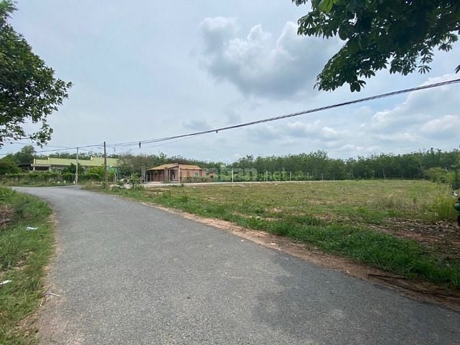 Cần bán gấp lô đất kcn thạnh đức gò dầu tây ninh vs giá 840tr