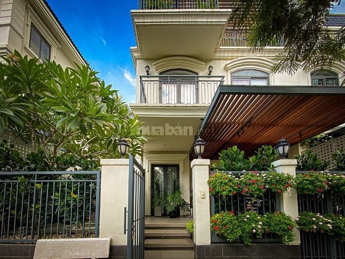 CHÍNH CHỦ BÁN NHÀ PHỐ SÂN VƯỜN CỰC ĐẸP TẠI LAKEVIEW CITY QUẬN 2