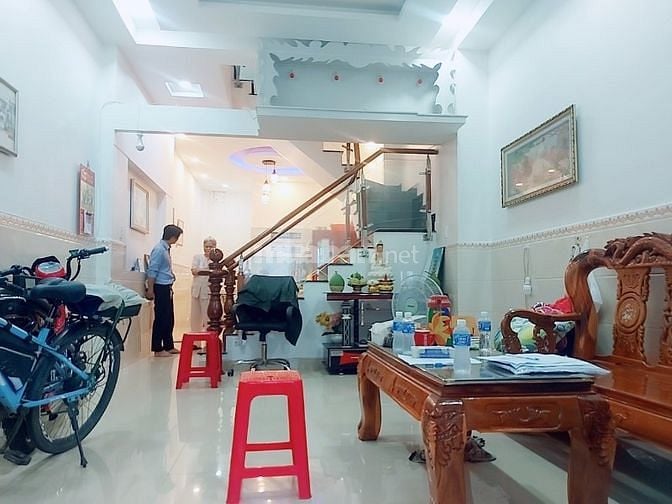 Bán gấp nhà Hồng Bàng Quận 5 46m2 ngang 4m, hẻm xe hơi Giá 5 tỷ hơn