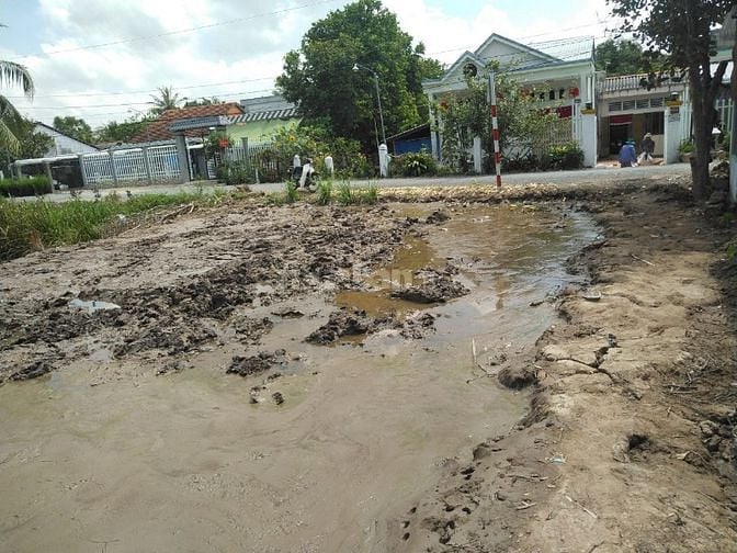 Nền mặt tiền đường Nhựa gần chợ Xẻo Mát