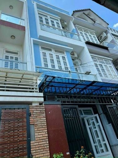 Nhà 2 lầu hẻm thông đường TL15 Quận 12