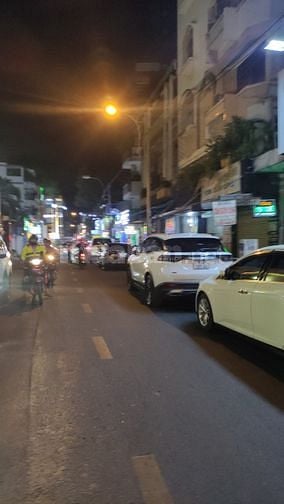 Gấp Bán Nhà Quận 5 - HXH Kinh Doanh, 5 Tầng, Vuông Đẹp, chỉ 7T