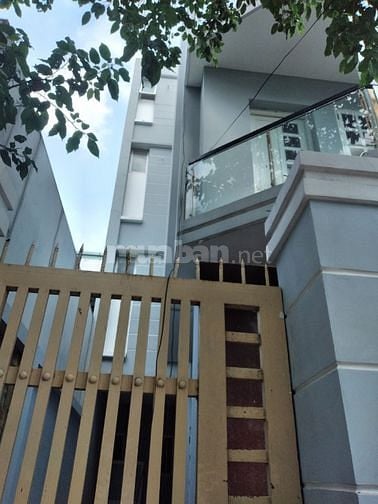Bán Căn nhà 6x18m 3 lầu +sân thượng, đường Võ Liêm Sơn P4Q8, 