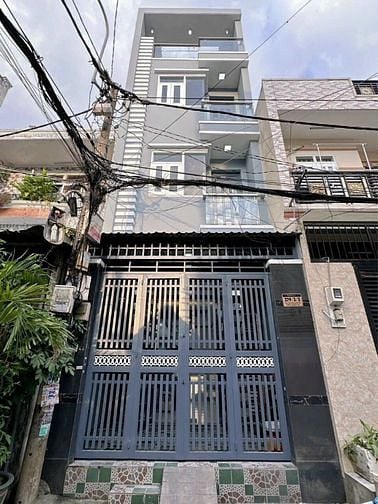 BÁN NHÀ PHỐ SÂN VƯỜN LAKEVIEW CITY CỰC ĐẸP VÀ ĐỘC ĐÁO GIÁ 2,8 TỶ 70M2