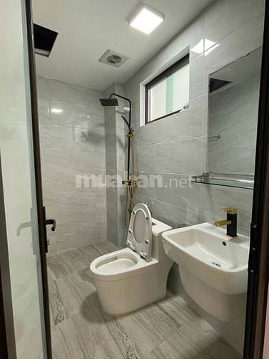  bán gấp nhà cách bến tàu cao tốc 50m, cạnh mặt phố Trần phú, Van quán