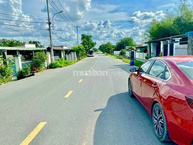 BÁN ĐẤT THỔ CƯ MT ĐƯỜNG BA SA GIÁ NGỘP BANK thuận tiện buôn bán