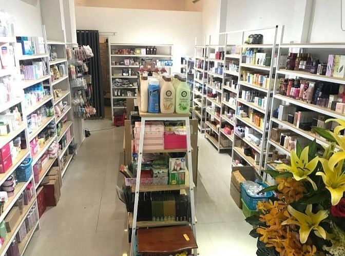 Cần tuyển gấp nhân viên bán hàng 