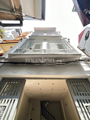 PHỐ YÊN HOÀ - NHÀ ĐẸP- DÂN XÂY  - GẦN PHỐ- 2 THOÁNG - DT 42M , MT 4M -