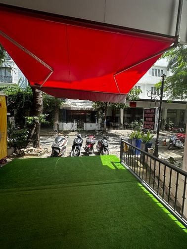 Cho thuê nhanh mặt bằng Hưng Gia 2,PMH ,tiện làm văn phòng ,cafe.