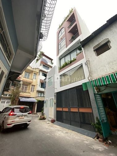 NHÀ MỚI PHONG CÁCH BẮC ÂU, MTNB HOÀNG SA, TÂN BÌNH. 5x10M. CHỈ 10.5 TỶ