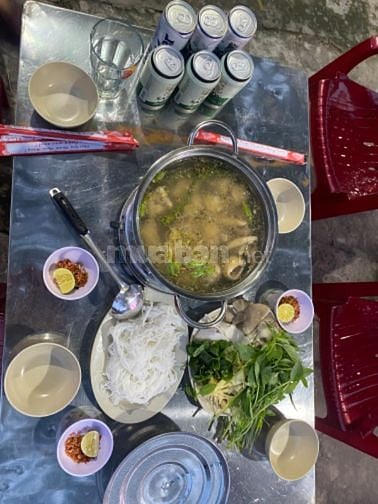 Sang quán ăn + quán cà phê mặt tiền đường CN11