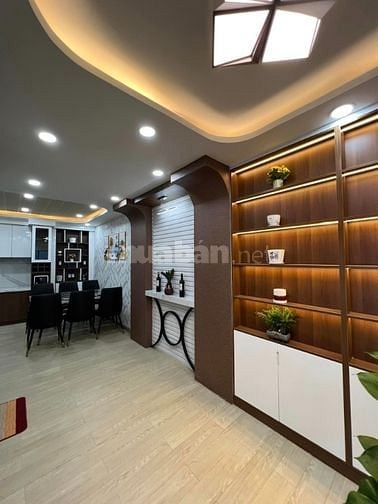 Siêu phẩm! Xe hơi vào nhà Thích Quảng Đức Phú Nhuận 116m2 chỉ 11,48tỷ