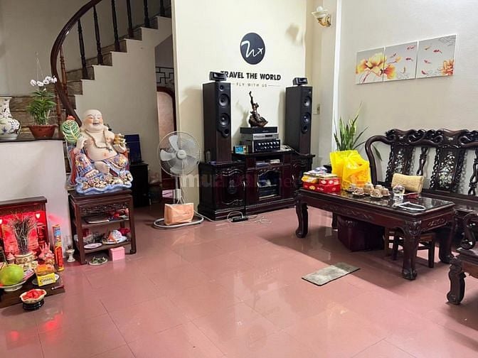 BÁN GẤP NHÀ MẶT NGÕ PHỐ ĐẠI LA, NGÕ NÔNG Ô TÔ LÙI CỬA, 39m2, 4,8 tỷ.