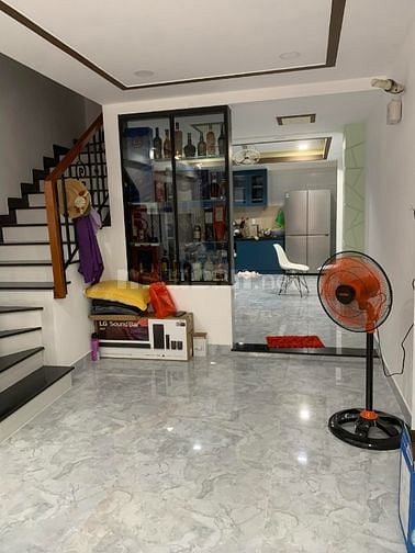 Bán căn nhà hẻm xe hơi 163 Tô Hiến Thành quận 10 KC 3 lầu st