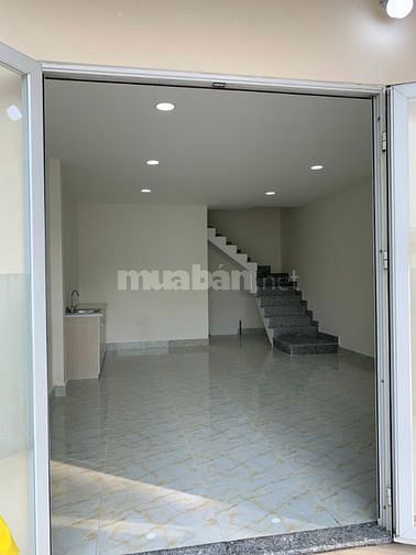 Chính Chủ Cần Bán Nhà nguyên Căn Ngay Quận 12 