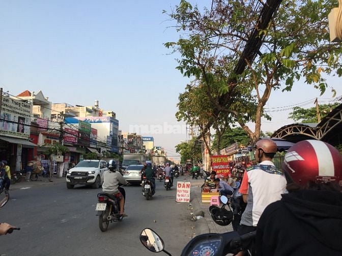 Bán nhà mặt tiền đường Nguyễn Ảnh thủ đang cho thuê 58 triệu/ tháng.