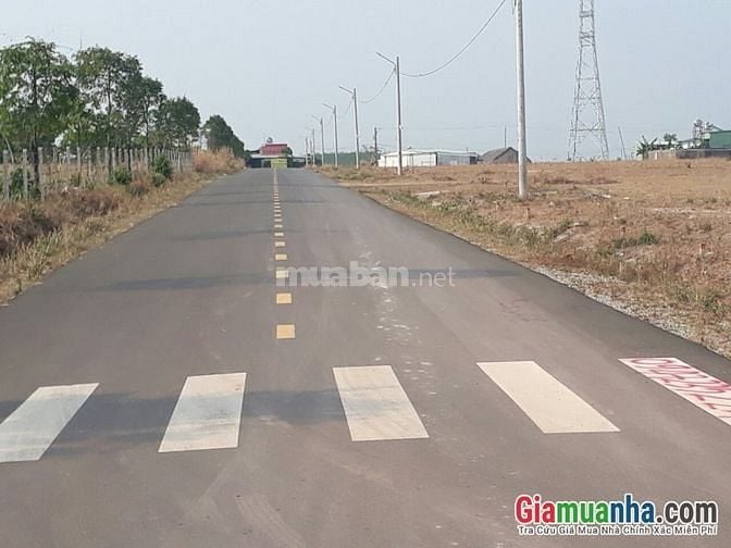 Bán 3 lô liền kề mặt tiền đường tránh Chơn Thành , Giá 560 triệu 