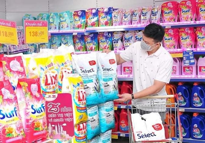 TUYỂN GẤP 15 NHÂN VIÊN ( Bán hàng/Tạp vụ/Bảo vệ/Phụ kho/Trực quầy)